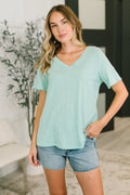 I Don't Have to Choose V-Neck Tee in Mint
